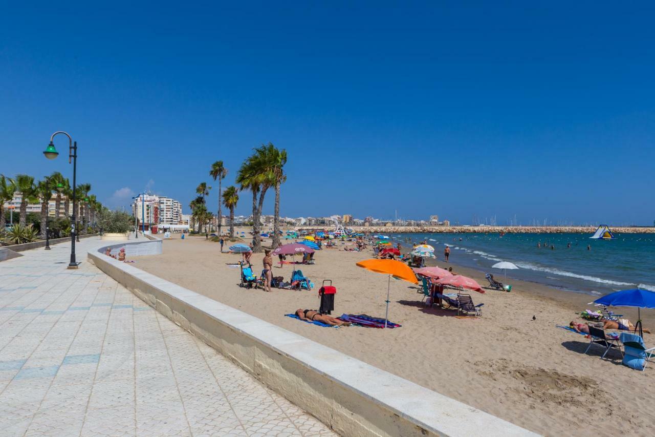 Apartamento Berry Playa Naufragos Torrevieja Zewnętrze zdjęcie